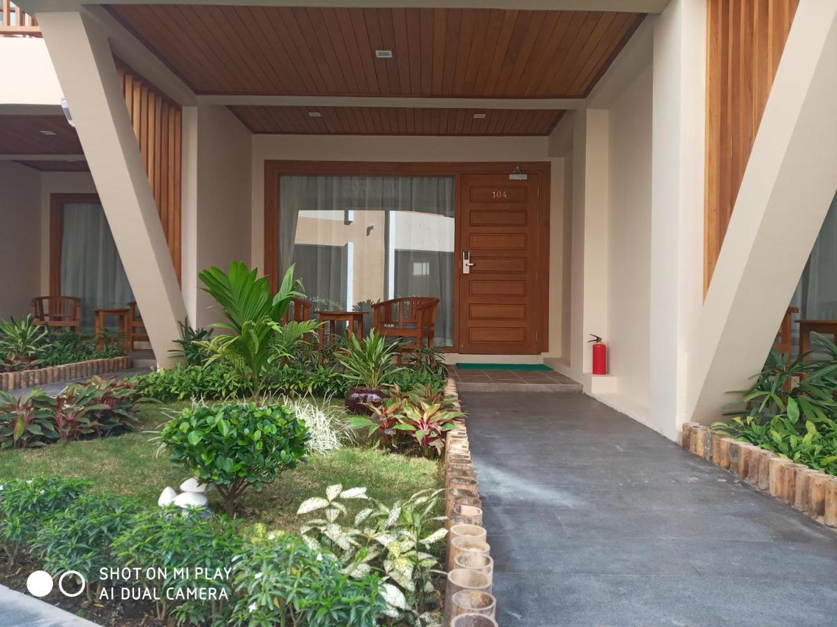Ngapali Win Hotel Exterior photo